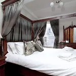 2 Bedroom City Centre Duplex Apartment