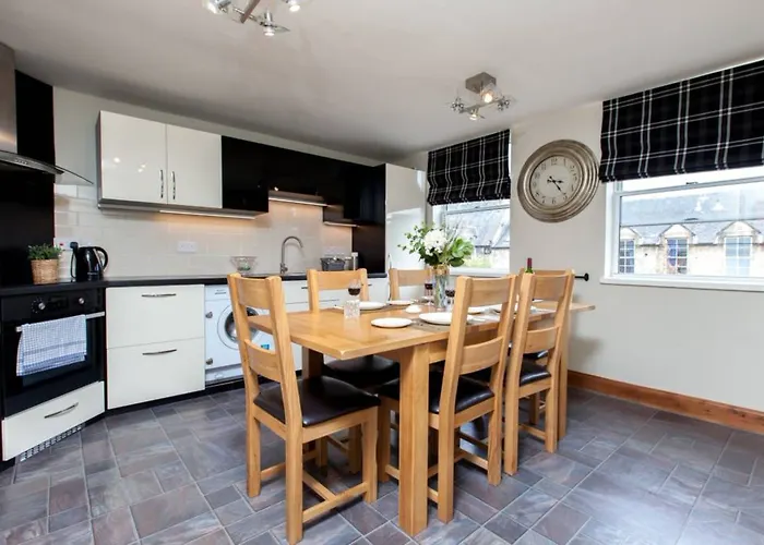 2 Bedroom City Centre Duplex Apartment
