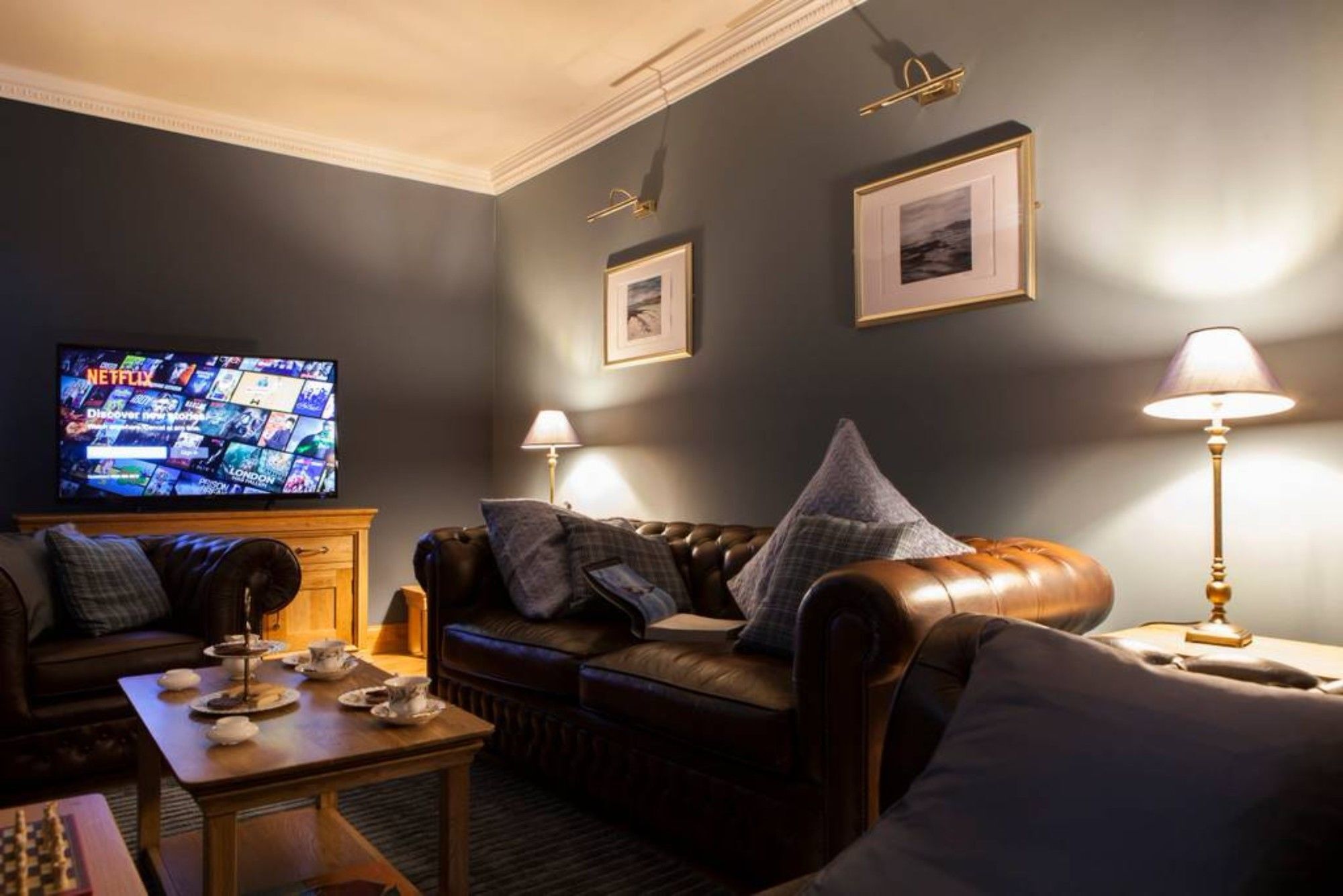 2 Bedroom Centre Duplex Apartment EDI