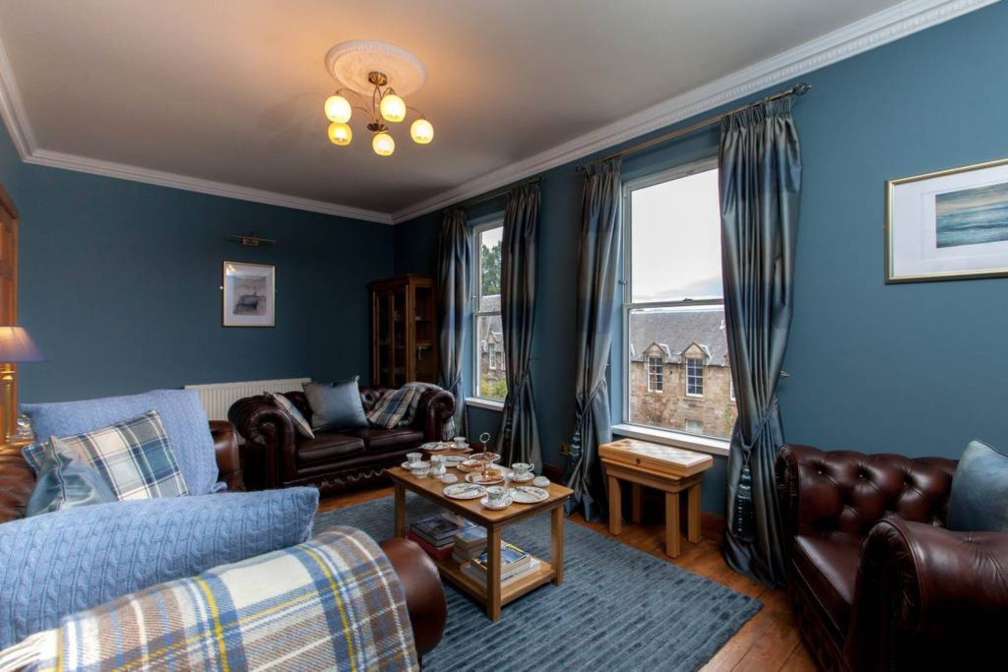 Apartment 2 Bedroom Centre Duplex *